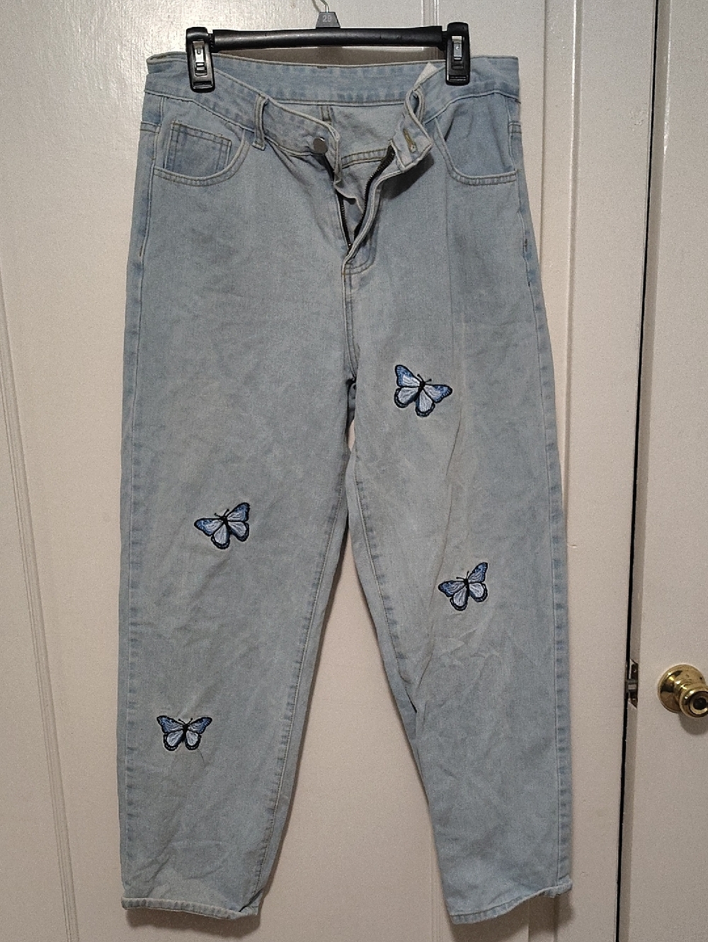 SHEIN Light Blue Boyfriend Jeans with Blue Butterfly Patches